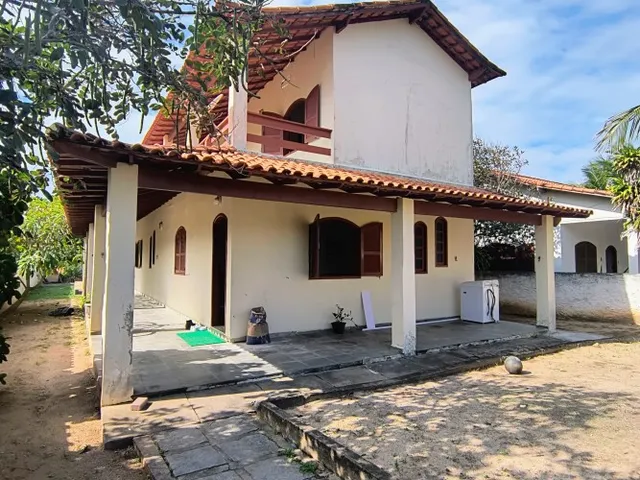 Imagem 2: Casa com Piscina à Venda em Barra Nova