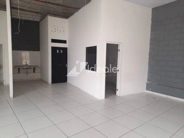 Imagem 8: Ponto comercial Construmat