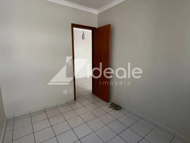 Imagem 9: Disponivel Piazza di Napoli