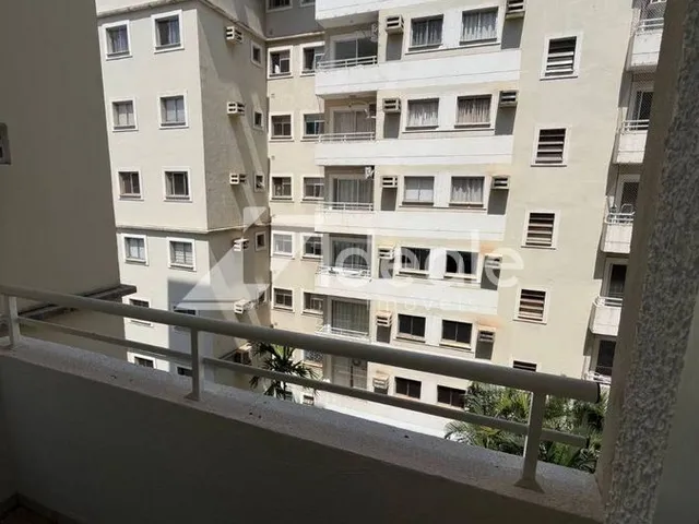 Imagem 7: Disponivel Piazza di Napoli