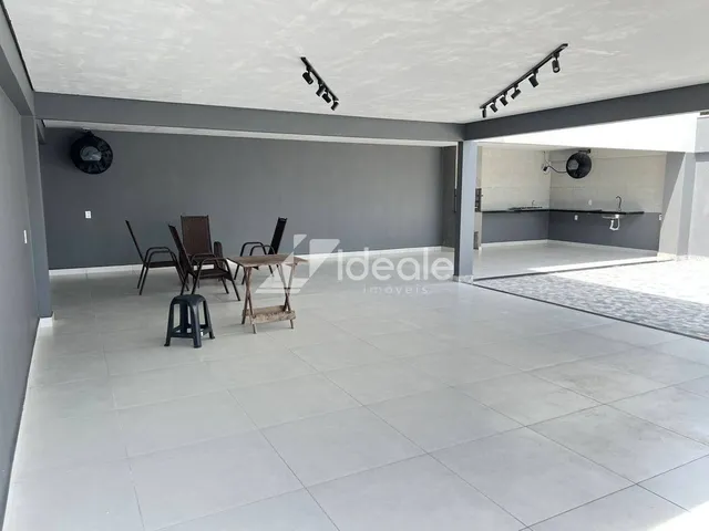 Imagem 3: Casa para eventos podendo ser transformada em Uma residência