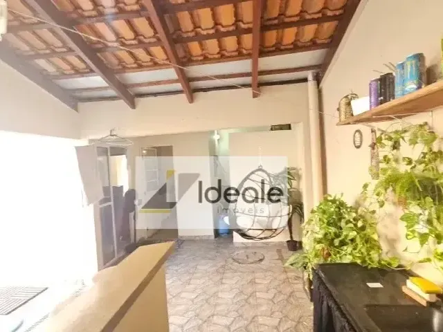 Imagem 12: Casa no Condomínio Rubi Com Piscina