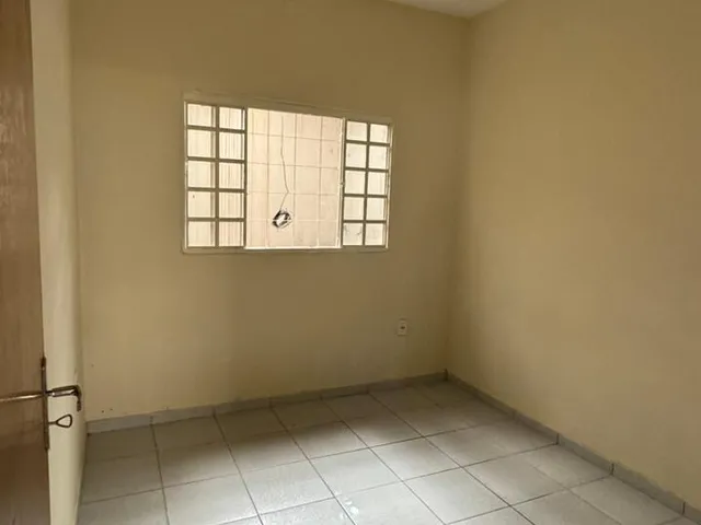 Imagem 5: Casa Geminada em SANTA CECILIA, Esmeraldas/MG