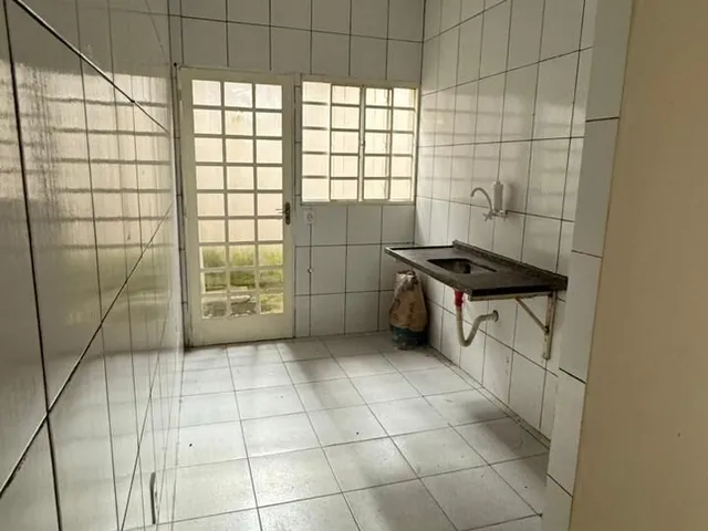 Imagem 9: Casa Geminada em SANTA CECILIA, Esmeraldas/MG