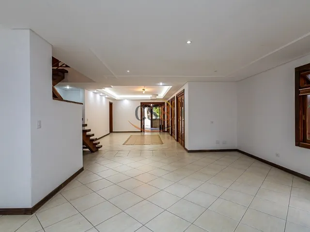 Imagem 15: Casa de Alto Padrão no Ecoville em Condomínio Fechado com Piscina e 487m² Averbados