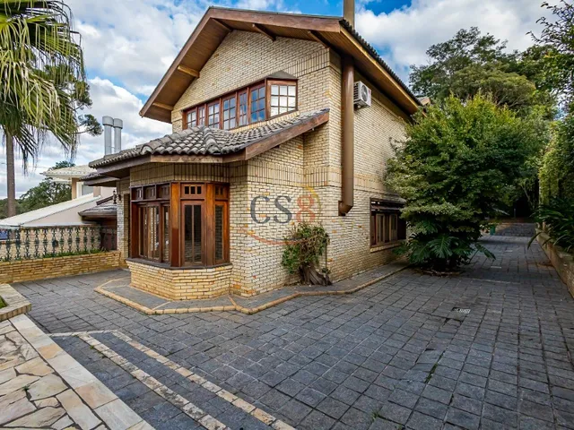 Imagem 4: Casa de Alto Padrão no Ecoville em Condomínio Fechado com Piscina e 487m² Averbados