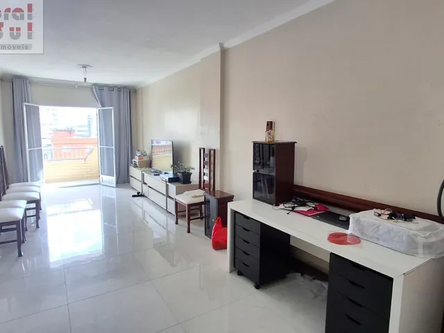 Imagem: O apartamento possui 3 Dormitórios, 2 Suítes, 3