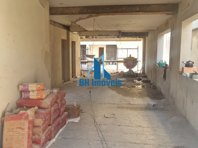 Imagem 14: Casa Alto Padrão de 4 quartos com 4 suítes e 4 vagas no bairro Santa Mônica - Belo