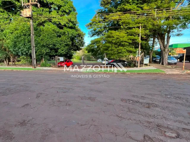 Imagem: LOTE COMERCIAL COM 3.000 M² AREA INDUSTRIAL