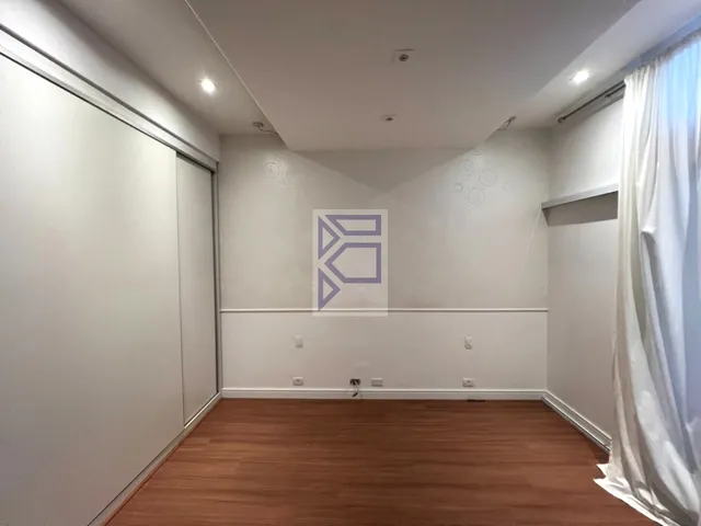 Imagem 7: Casa para locação na Barra da Tijuca, Rio de Janeiro - 5 quartos, 2 suítes, 2 salas, 9