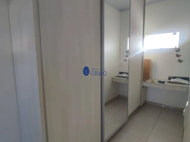 Imagem 5: Casa com Closet e Banheira à Venda no Bairro Calixtopólis