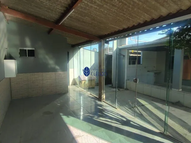 Imagem 4: Casa com Closet e Banheira à Venda no Bairro Calixtopólis