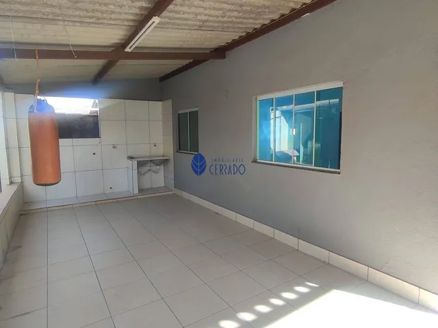 Imagem 3: Casa com Closet e Banheira à Venda no Bairro Calixtopólis
