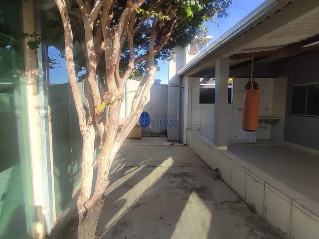 Imagem 8: Casa com Closet e Banheira à Venda no Bairro Calixtopólis