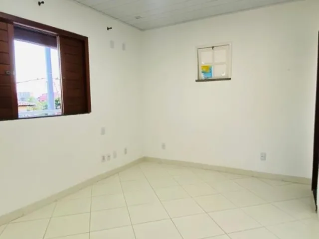 Imagem 6: Casa para Locação em Salvador, Piatã, 5 dormitórios, 2 suítes, 3 banheiros, 2 vagas