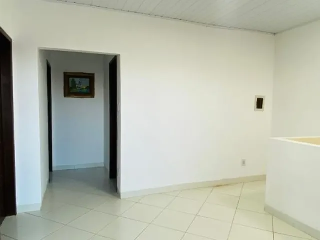 Imagem 7: Casa para Locação em Salvador, Piatã, 5 dormitórios, 2 suítes, 3 banheiros, 2 vagas