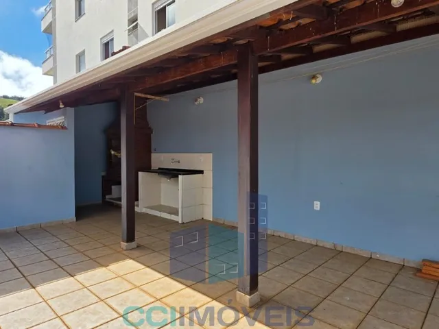 Imagem 7: CASA RESIDENCIAL em SANTA RITA DO SAPUCAÍ - MG, CENTRO