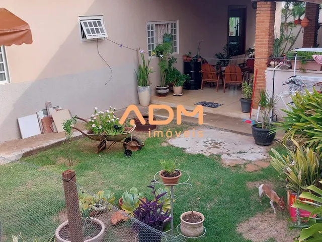 Imagem 5: Casa á venda 4 Qtos - Sendo 2 Suítes - Gentil Meireles - Goiânia - 250m²