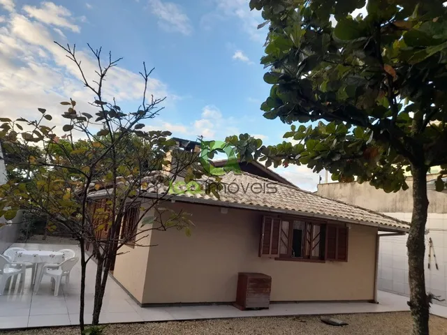 Imagem 10: Casa à venda na Praia do Sonho em Palhoça-SC: 3 quartos, 2 banheiros, 1 vaga de garagem