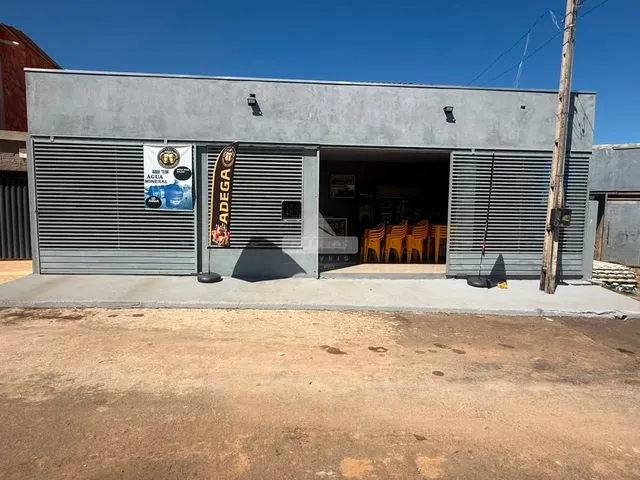 Imagem: Sobrado - 2 suítes com sala comercial