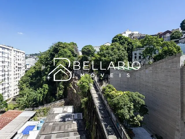Imagem 8: Apartamento na Praia do Flamengo: mobiliado, porteira fechada com 4 quartos (suíte) e