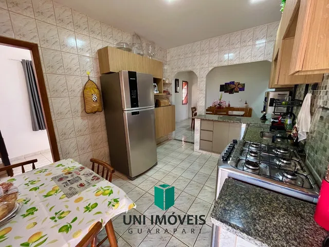 Imagem 15: Casa estilo Chácara à venda em Condados, Meaípe, Guarapari - 7 Quartos e Lazer Completo