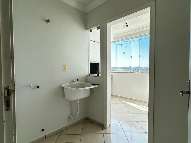 Imagem 7: Apartamento disponível para locação no Centro de DOIS VIZINHOS - PR