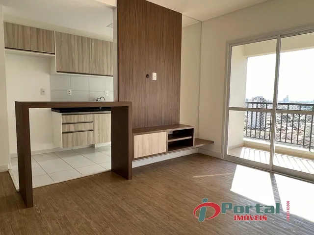 Imagem: O apartamento possui 3 Dormitórios, 1 Suíte, 1 Banheiro,