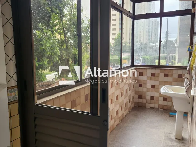 Imagem 3: Sobrado Residencial ou Comercial no Setor Bueno - 3 suítes