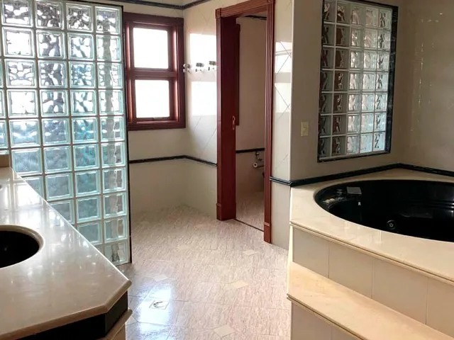 Imagem 4: Excelente casa em condomínio à venda no Loteamento Alphaville Campinas, estuda permuta