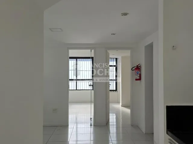 Imagem 5: Loja Comercial de 131 m² em Localização Estratégica Próxima ao Shopping Vila Velha