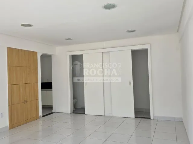 Imagem 12: Loja Comercial de 131 m² em Localização Estratégica Próxima ao Shopping Vila Velha