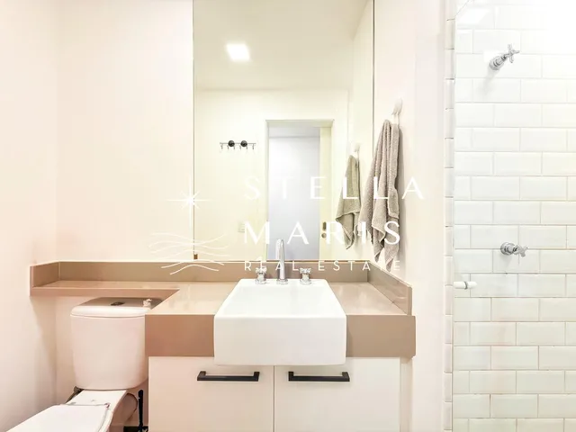 Imagem 5: Ipanema, Apartamento reformado, em andar alto, com 76 m2 e 3 quartos, à venda em prédio
