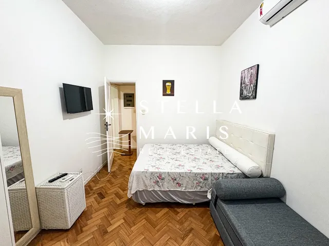 Imagem 3: Leblon, Apartamento reformado à venda com porteira fechada, 02 quartos, vista para a