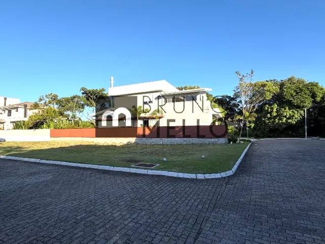 Imagem: Terreno de esquina em Condomínio Fechado