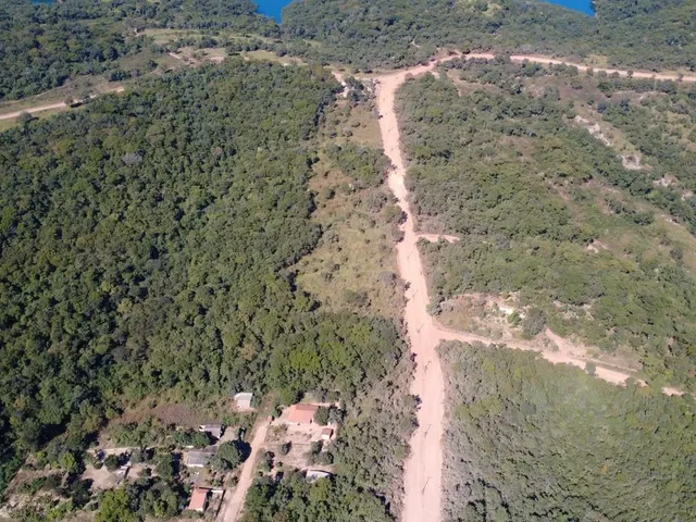 Imagem 9: Chácaras próximo ao Lago no setor Lago das Aroeiras em Caldas Novas