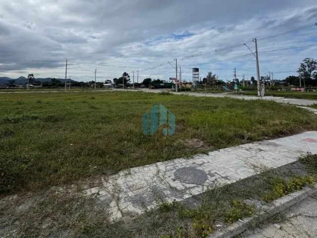 Imagem: Excelente Terreno de Esquina no Loteamento