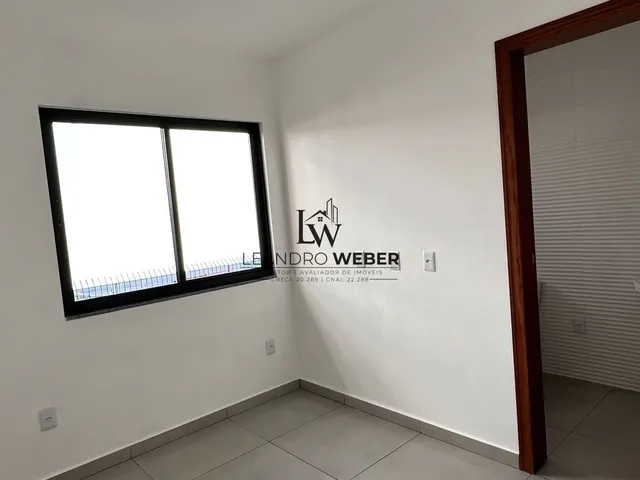 Imagem 16: Sobrado com 2 Suítes - Serraria - São José - Sc
