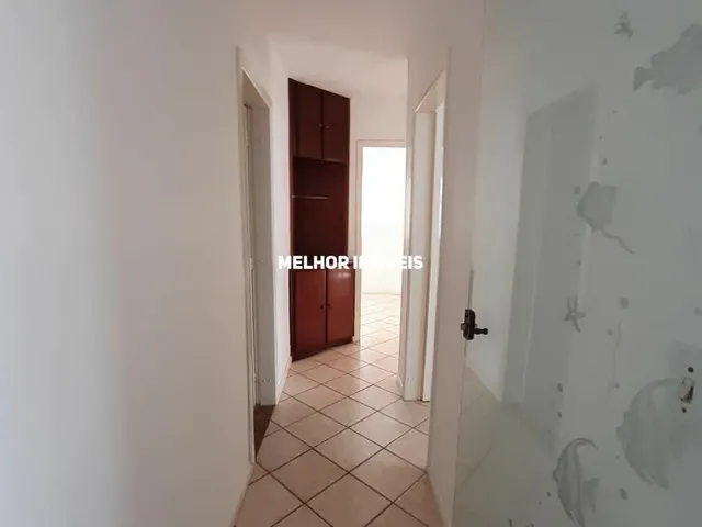 Imagem 15: Locação Anual com 03 dormitórios na 2ª Quadra Mar em Balneário Camboriú