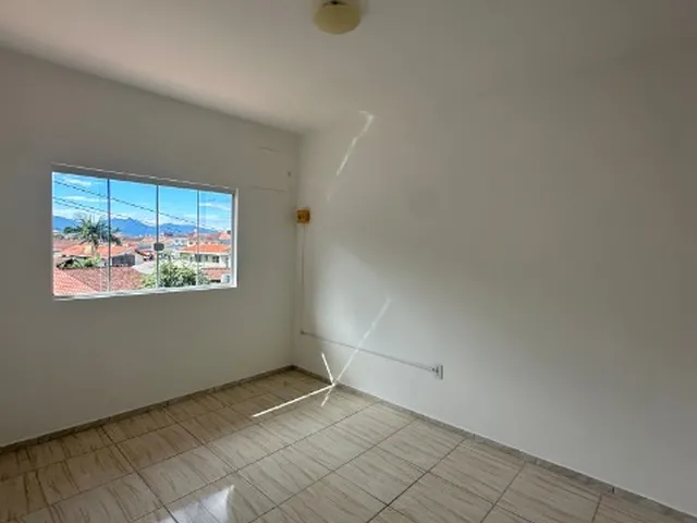 Imagem 4: CASA RESIDENCIAL em JOINVILLE - SC, IRIRIU