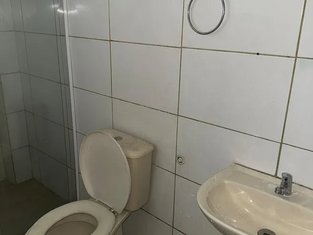 Imagem 5: ALUGO APARTAMENTO NA AV. DORIVAL CAYMMI, 1/4, 30M², R$ 1.200,00 INCLUSO TAXAS DE