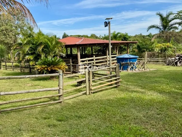 Imagem 3: Chácara à Venda em Jaboticaba, Guarapari/ES - 4.000 m², 2 Casas, Área Gourmet, Curral