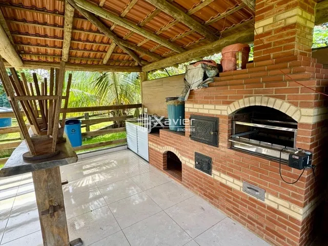 Imagem 2: Chácara à Venda em Jaboticaba, Guarapari/ES - 4.000 m², 2 Casas, Área Gourmet, Curral