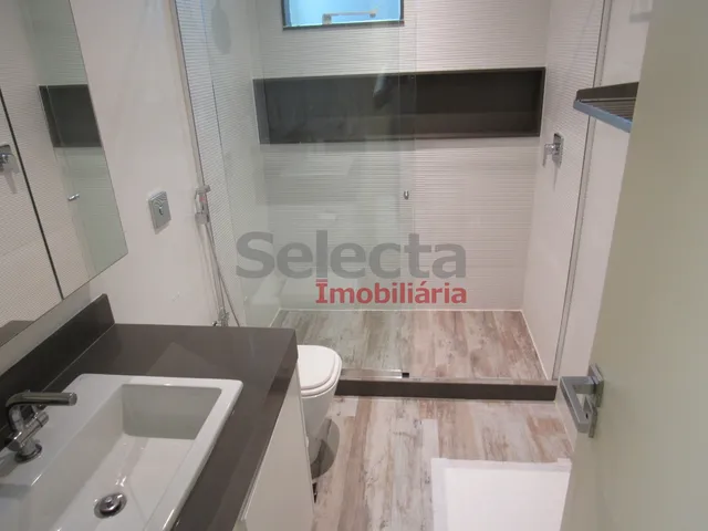 Imagem 7: Apartamento lindíssimo, com 130 m², moderno, em estado de novo, simplesmente