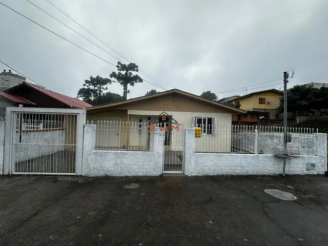 Imagem 14: Casa à venda em Farroupilha, São José - 3 Dormitórios, Pátio e 2 Vagas de Garagem