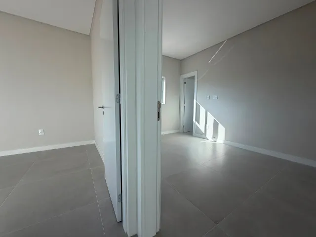 Imagem 3: APARTAMENTO DE 2 DORMITÓRIOS COM 1 SUITE E SACADA COM CHURRASQUEIRA NO BAIRRO DAS NACOES
