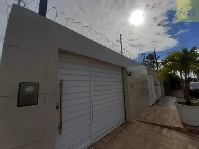 Imagem 4: CASA COM PISCINA