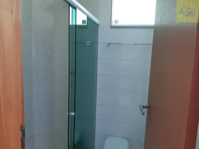 Imagem 7: CASA COM PISCINA