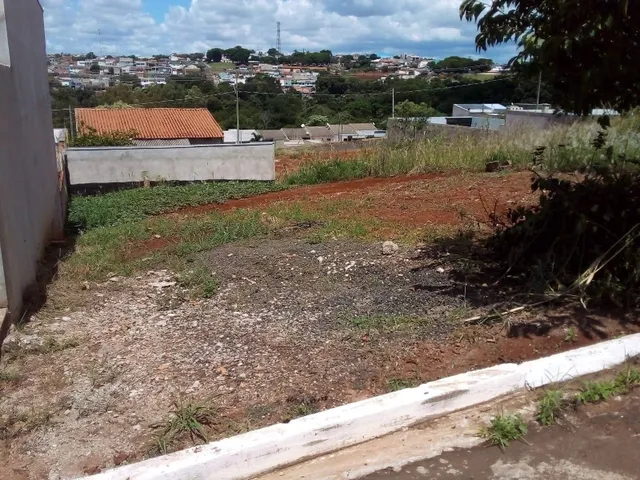 Imagem 2: Terreno a venda 250 metros b10 x 25 Jardim alegre PR rua dieb gadbane jardim montrial