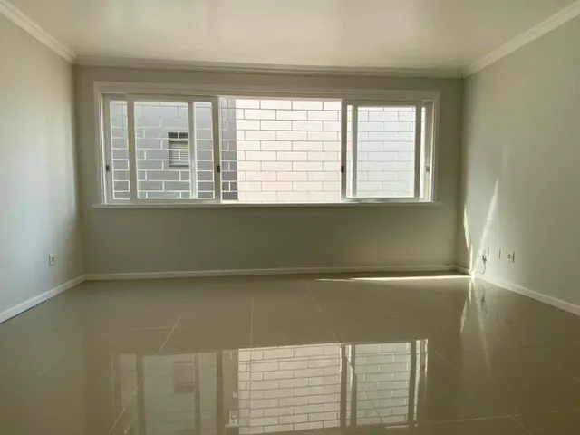 Imagem 3: Apartamento à venda em Porto Alegre, Petrópolis, com 3 quartos, 125m²